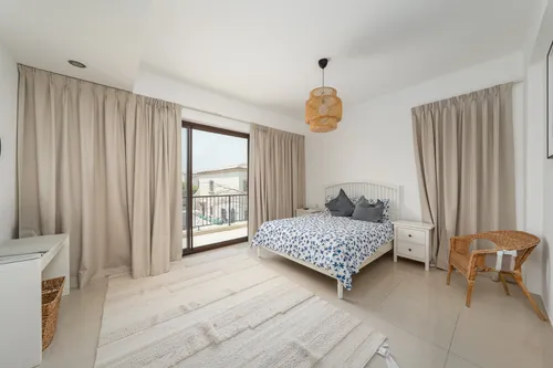 4 Bedrooms Villa in Samara