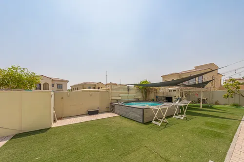 4 Bedrooms Villa in Samara