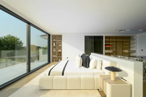 5 Bedrooms Villa in Sienna Views