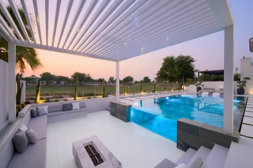 5 Bedrooms Villa in Sienna Views