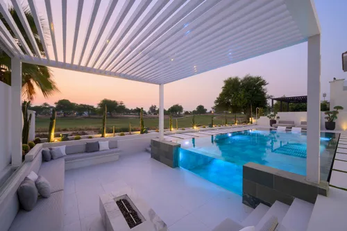 5 Bedrooms Villa in Sienna Views