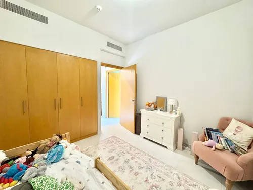4 Bedrooms Villa in La Rosa 6