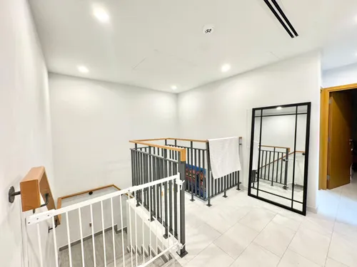 Ready 12th Nov | SIngle Row | Close To Pool + Park
