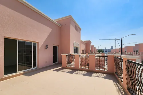 4 Bedrooms Villa in Nad Al Sheba Villas