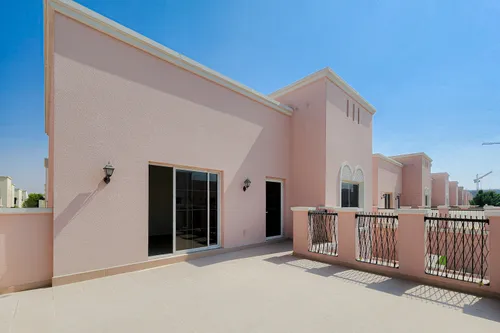 4 Bedrooms Villa in Nad Al Sheba Villas