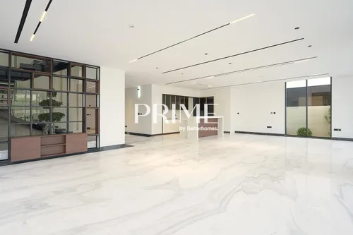 5 Bedrooms Villa in Jumeirah Park Homes