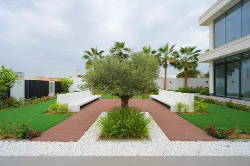 6 Bedrooms Villa in Al Mizhar 2