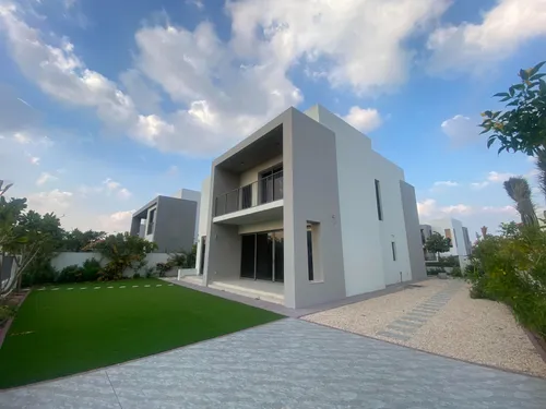5 Bedrooms Villa in Sidra Villas I