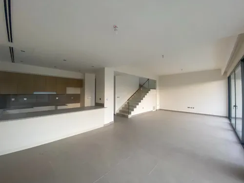 5 Bedrooms Villa in Sidra Villas I