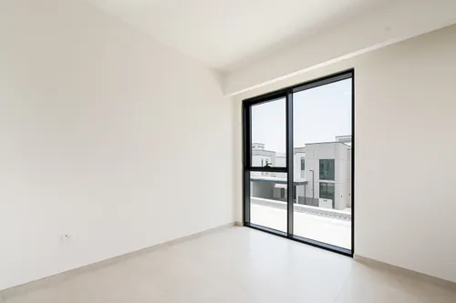 4 Bedrooms Villa in Caya 1