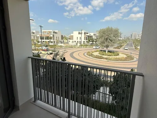 4 Bedrooms Villa in Aura 1