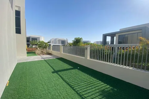 4 Bedrooms Villa in Sidra Villas II
