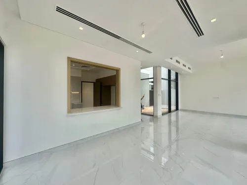4 Bedrooms Villa in Murooj Al Furjan
