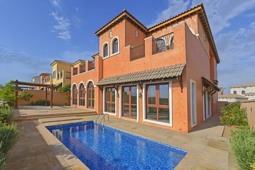 Golf Course Views | Marble Finishing | Pool