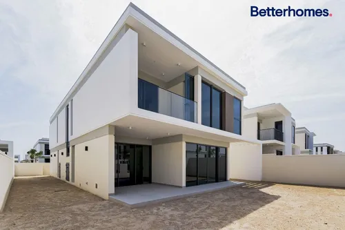 Vacant Soon | Great Location | Closed Kitchen