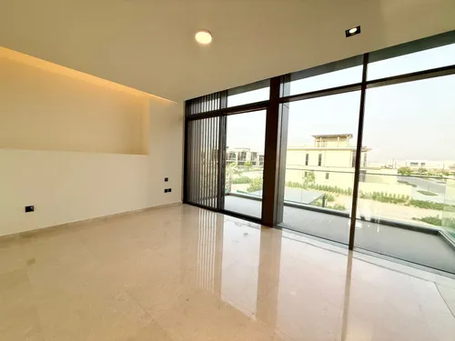 4 Bedrooms Villa in Golf Place 2