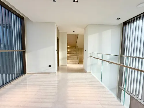 4 Bedrooms Villa in Golf Place 2