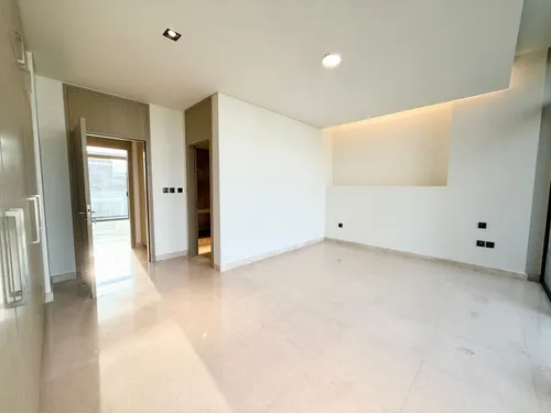 4 Bedrooms Villa in Golf Place 2