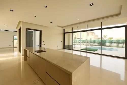 4 Bedrooms Villa in Golf Place 2