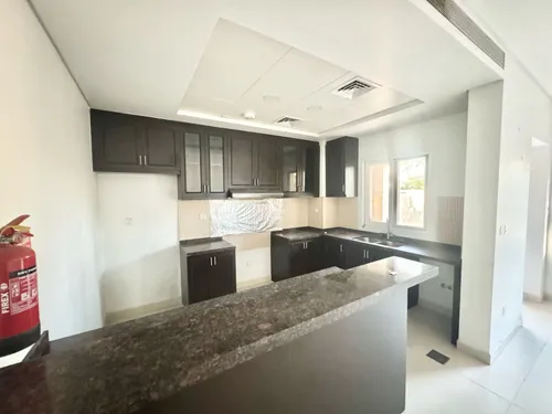 3 Bedrooms Villa in Casa Dora