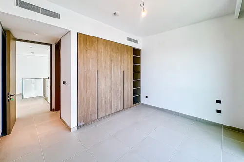5 Bedrooms Villa in Harmony 2