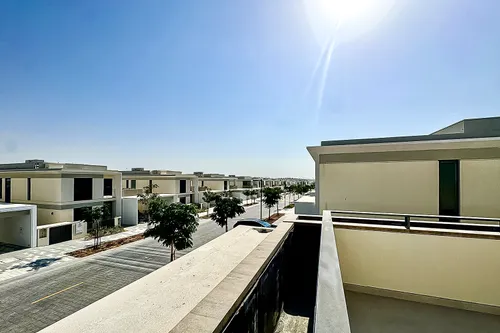 5 Bedrooms Villa in Harmony 2