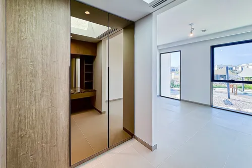 5 Bedrooms Villa in Harmony 2