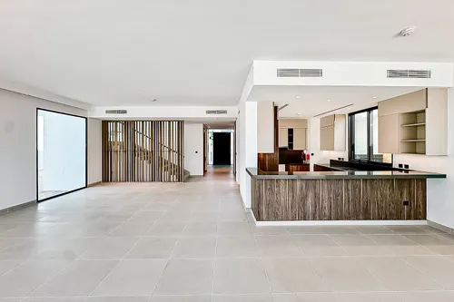 5 Bedrooms Villa in Harmony 2