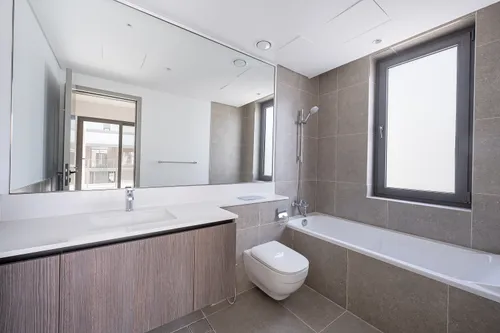 5 Bedrooms Villa in Aura