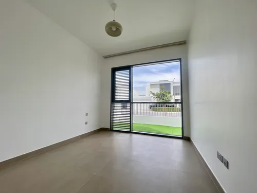 5 Bedrooms Villa in Sidra Villas III