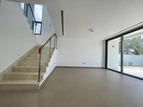 5 Bedrooms Villa in Sidra Villas III