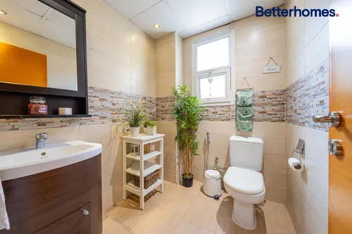 5 Bedrooms Villa in District 2C