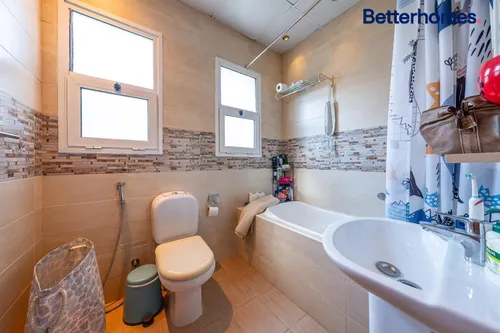 5 Bedrooms Villa in District 2C