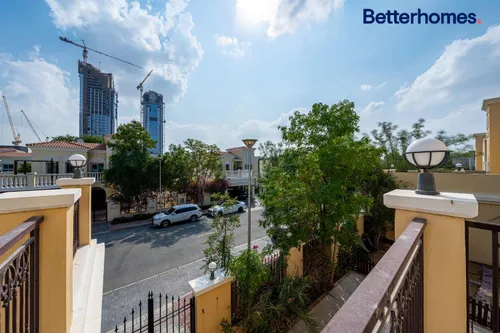 5 Bedrooms Villa in District 2C