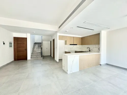 3 Bedrooms Villa in La Violeta 1