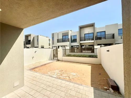 3 Bedrooms Villa in La Violeta 1