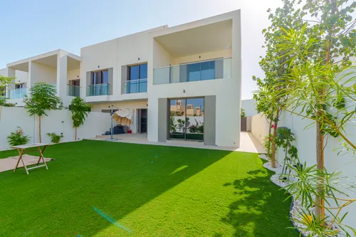3 Bedrooms Villa in The Cedars