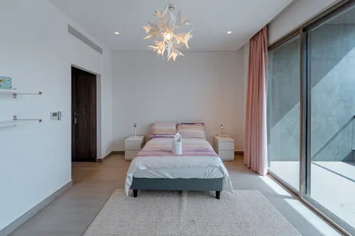 3 Bedrooms Villa in The Cedars