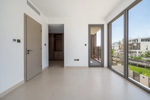 4 Bedrooms Villa in Aura