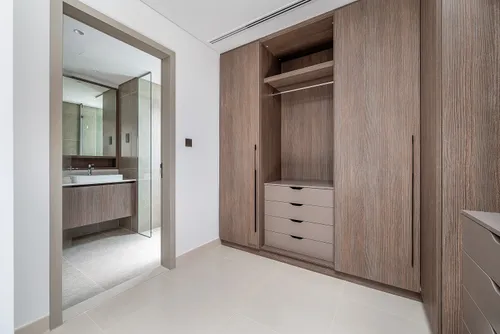 4 Bedrooms Villa in Aura