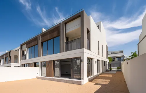 4 Bedrooms Villa in Aura