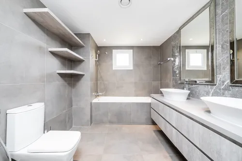 4 Bedrooms Villa in Meadows 9