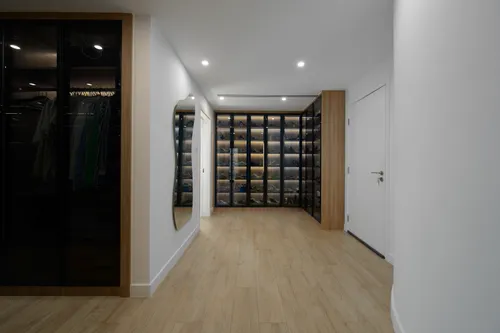 4 Bedrooms Villa in Entertainment Foyer