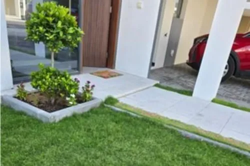 4 Bedrooms Villa in Eden
