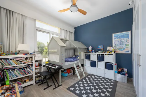 3 Bedrooms Villa in Springs 7