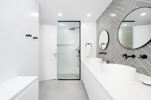 3 Bedrooms Villa in Springs 7