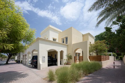 3 Bedrooms Villa in Springs 7