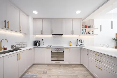 3 Bedrooms Villa in Springs 7