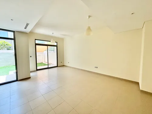 3 Bedrooms Townhouse in Reem Community