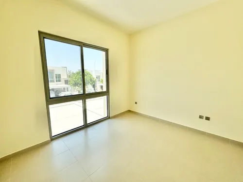 3 Bedrooms Townhouse in Reem Community